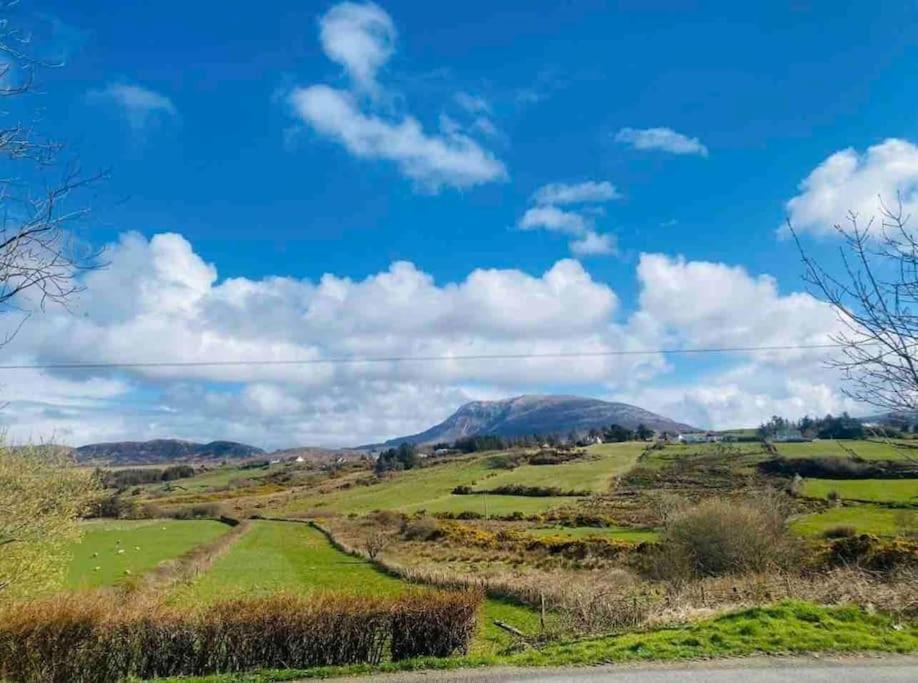Teach Dunmore In The Heart Of Donegal Gaeltacht. Фалкара Екстериор снимка